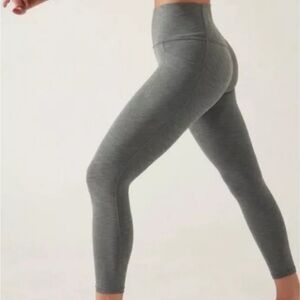 Athleta Salutation Stash Pocket II 7/8 Tight Women’s XLT Gray High Rise Leggings